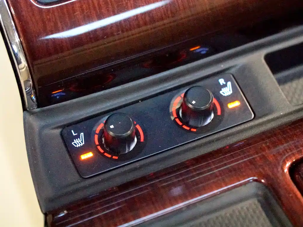 Alphard 2015 Luxury Edition