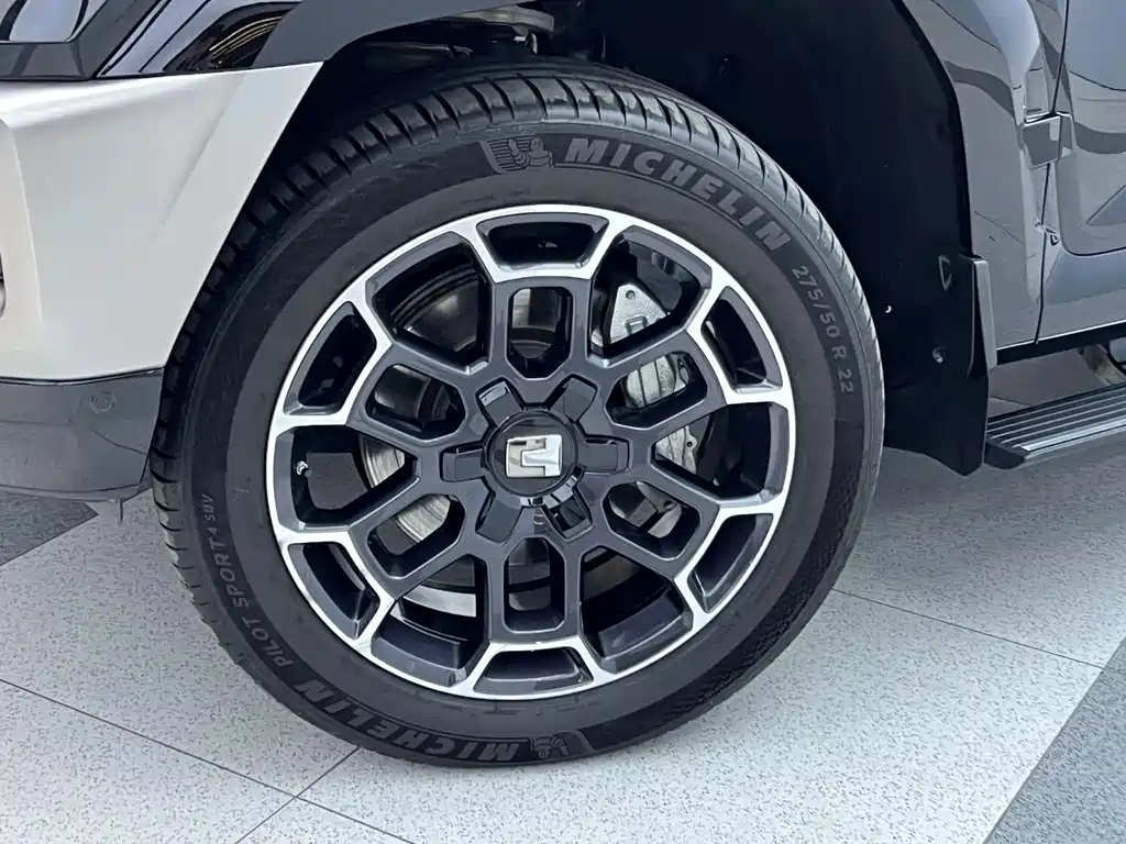 Tank 700 New Energy 2024 Hi4-T Extreme Edition