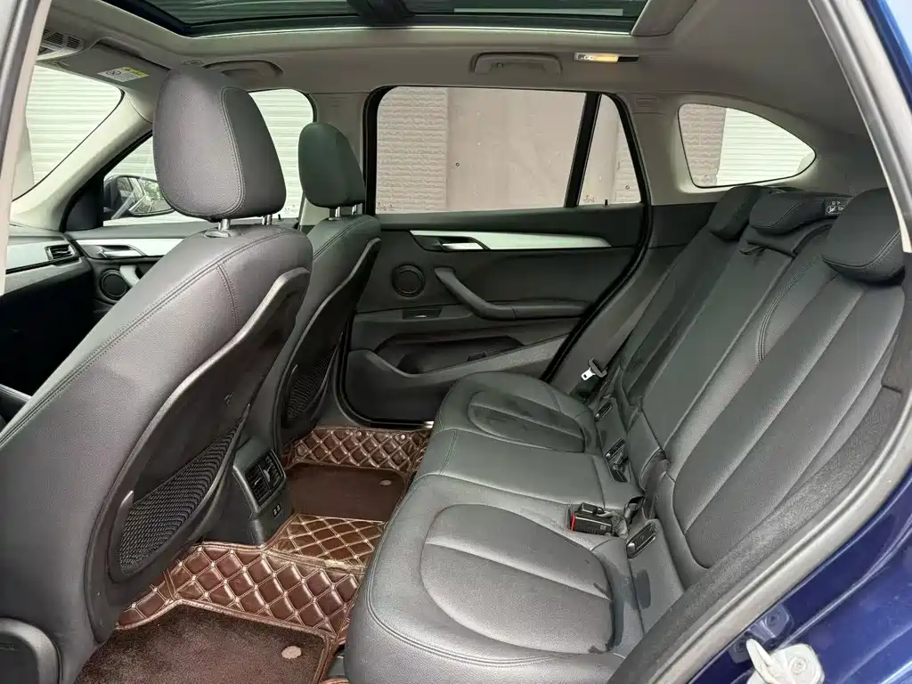 BMW X1 2019 sDrive20Li Leading Edition