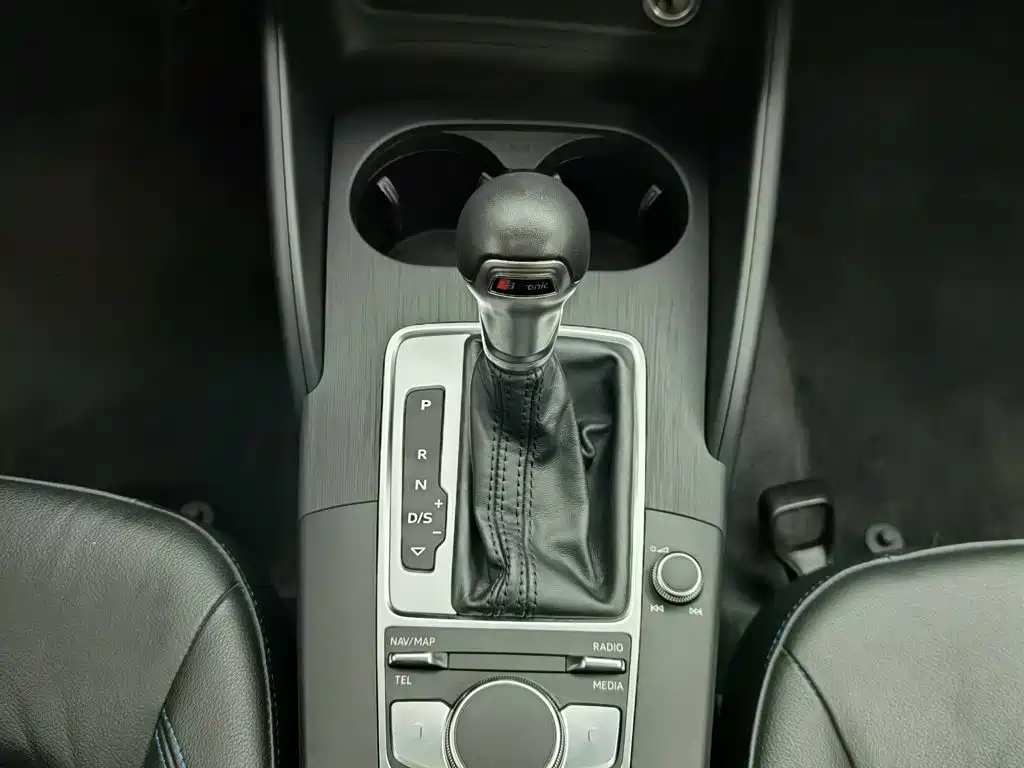 Audi A3 2019 Sportback 35 TFSI Style Edition National V