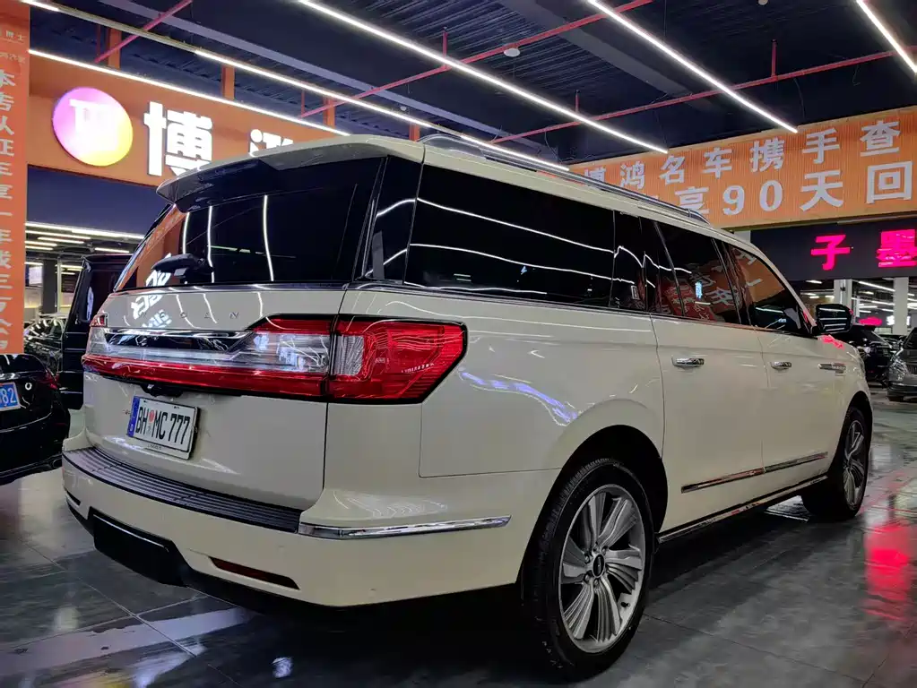 Navigator 2019 3.5T Presidential Edition National VI