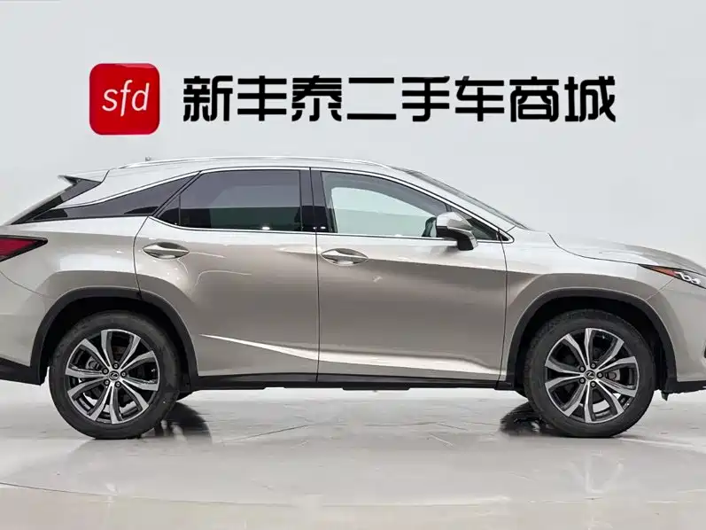 Lexus RX 2020 Facelift 300 4WD Elegant Edition