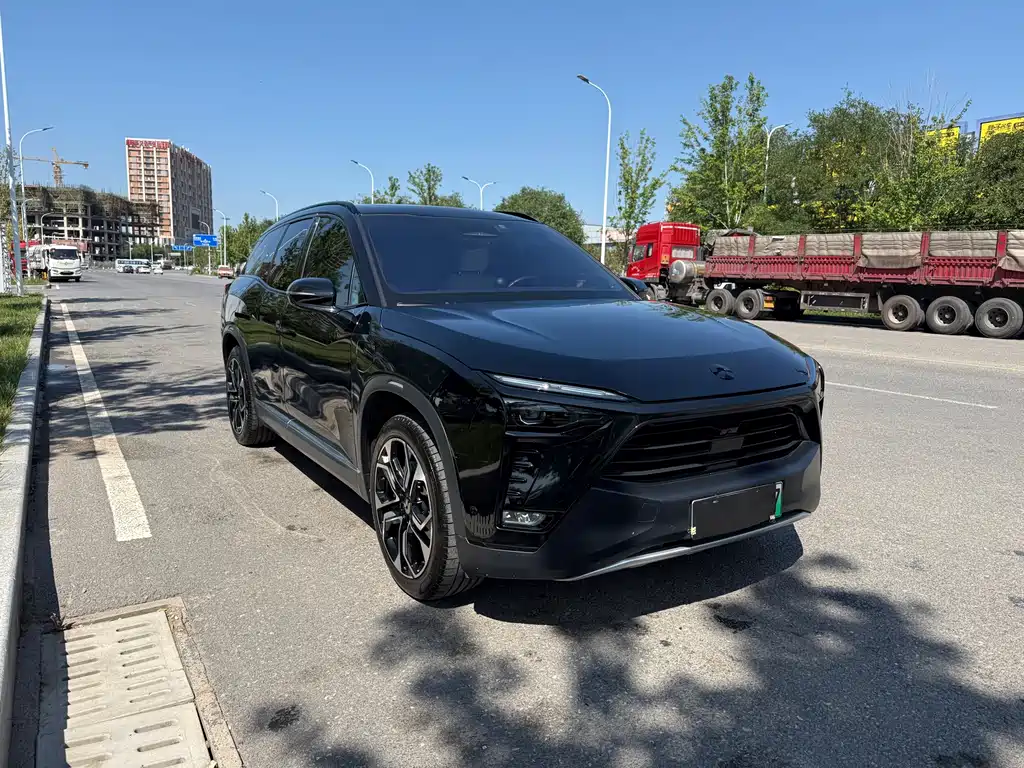 NIO ES8 2020 Model 415KM Signature Edition Six-Seater