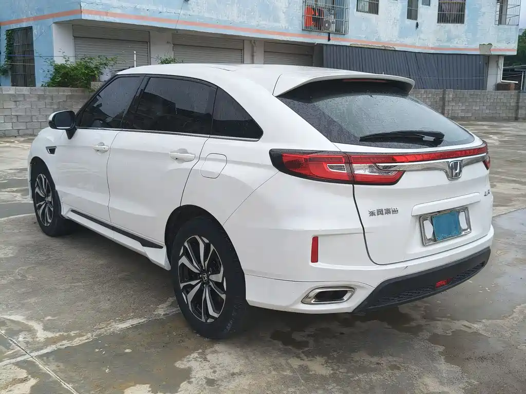 Honda UR-V 2017 240TURBO 2WD Classic Edition National V