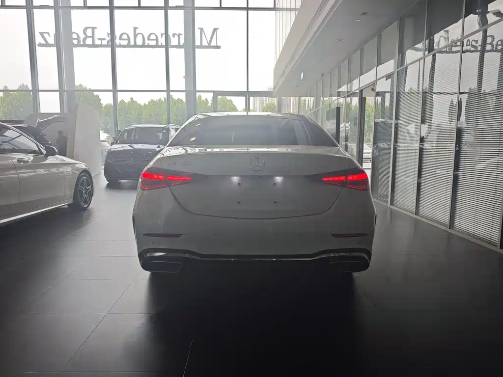 Mercedes-Benz C-Class 2023 C 200 L Sport Edition
