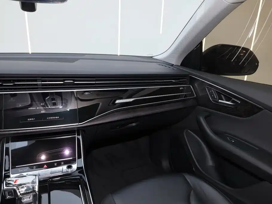 Audi Q8 2021 55 TFSI Luxury Dynamic Edition
