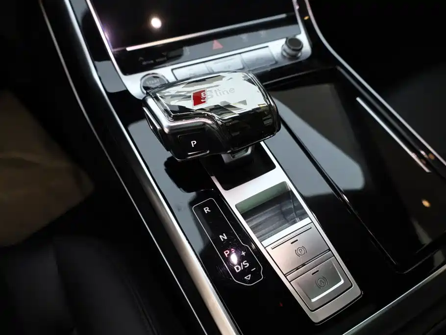 Audi Q8 2021 55 TFSI Luxury Dynamic Edition