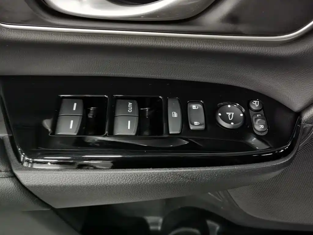 Honda CR-V 2021 240TURBO CVT Two-Wheel Drive Style Edition