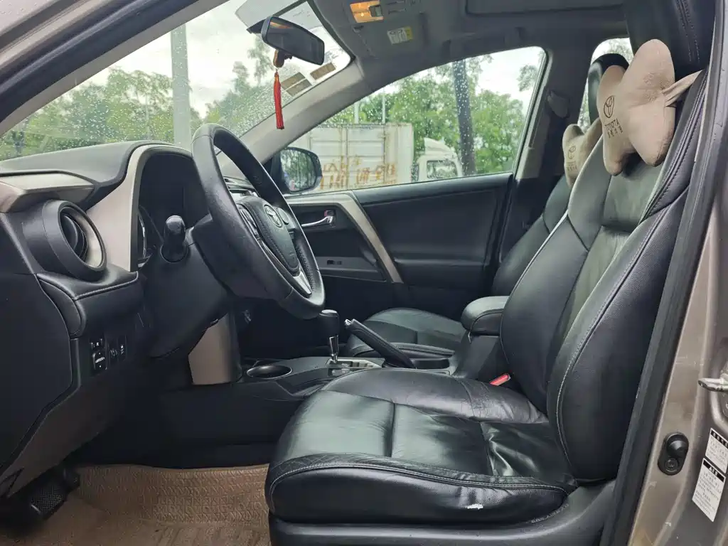 RAV4 2013 New Rugged Edition 2.0L CVT 4WD