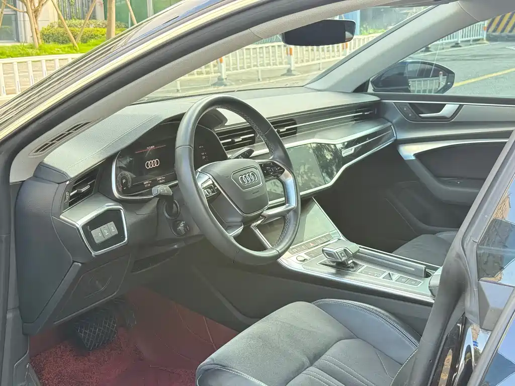 Audi A7L 2024 45TFSI S-line Zhumeng Edition Liucheng Package