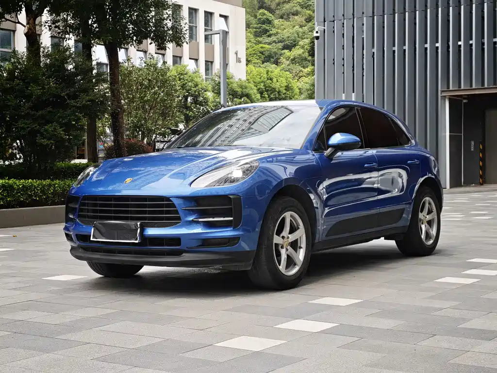 Macan 2021 2.0T
