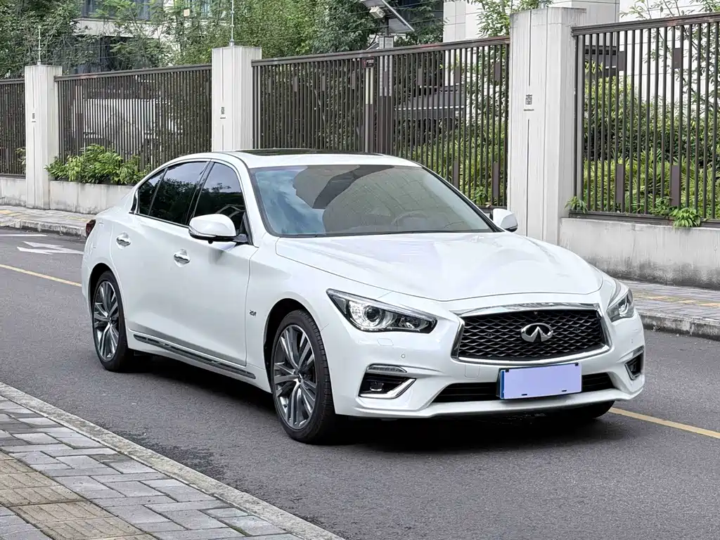 Infiniti Q50L 2022 2.0T Elegance Edition