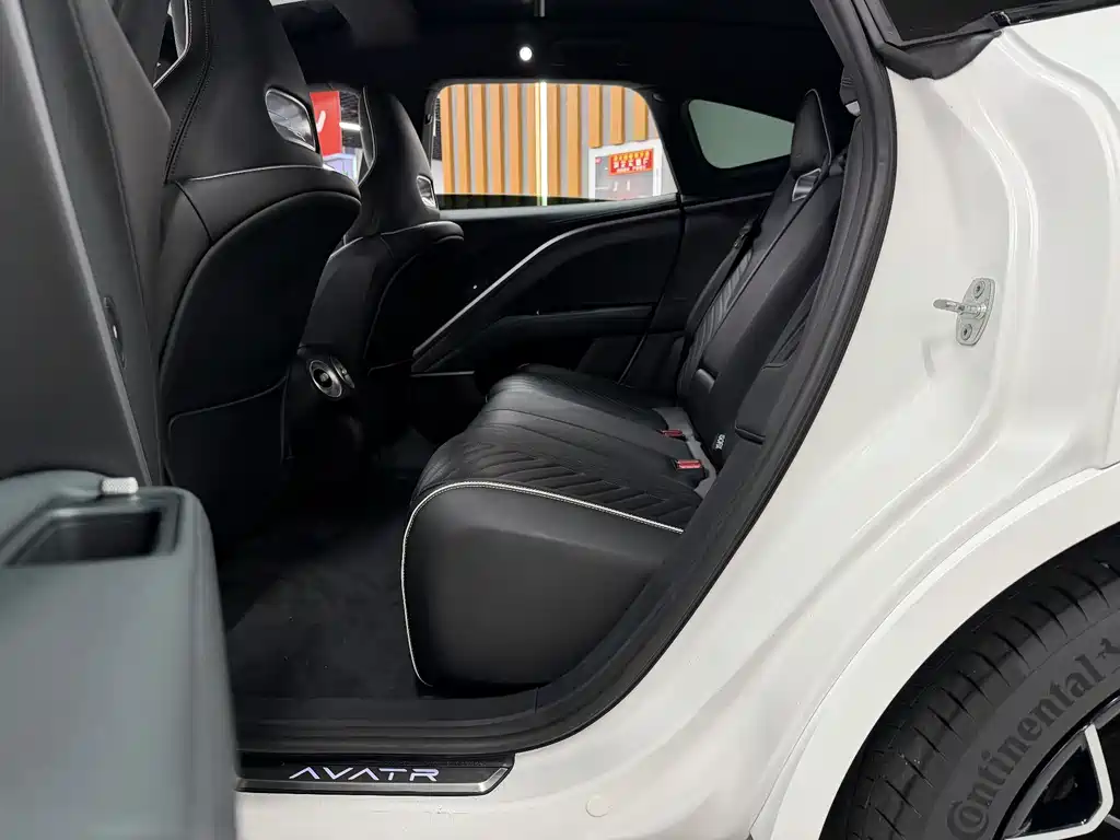 Avatr 11 2023 Harmony 90kWh Lux Edition