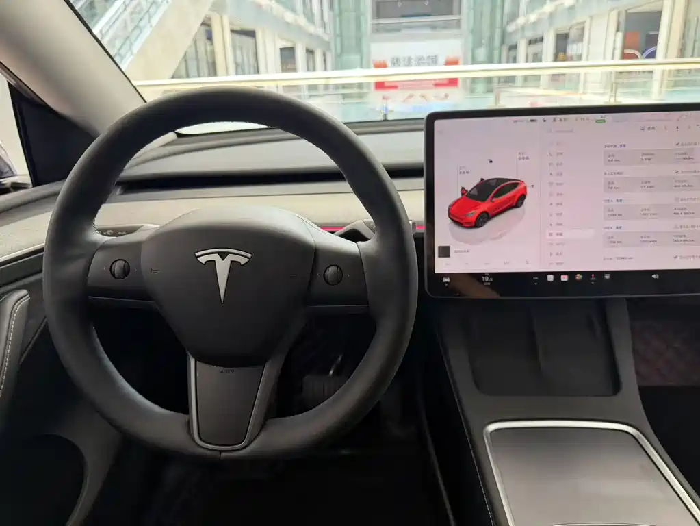 Model Y 2024 Rear-Wheel Drive Edition