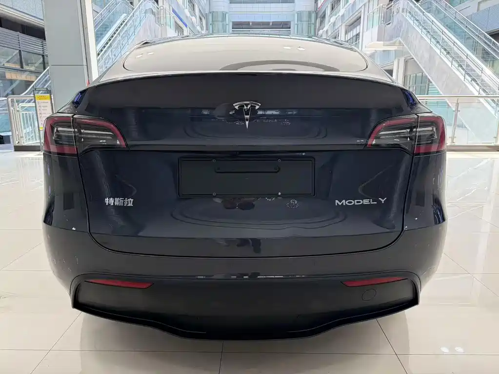 Model Y 2024 Rear-Wheel Drive Edition