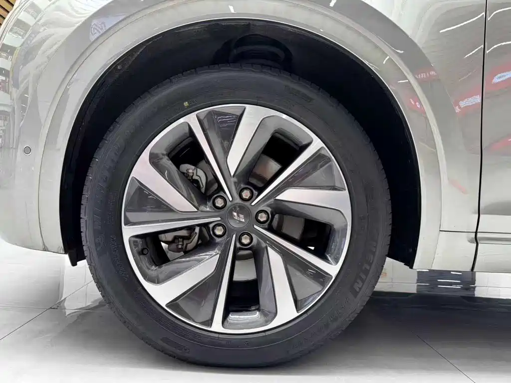 Lemon ONE 2021 Model, Extended Range 6-Seater Edition