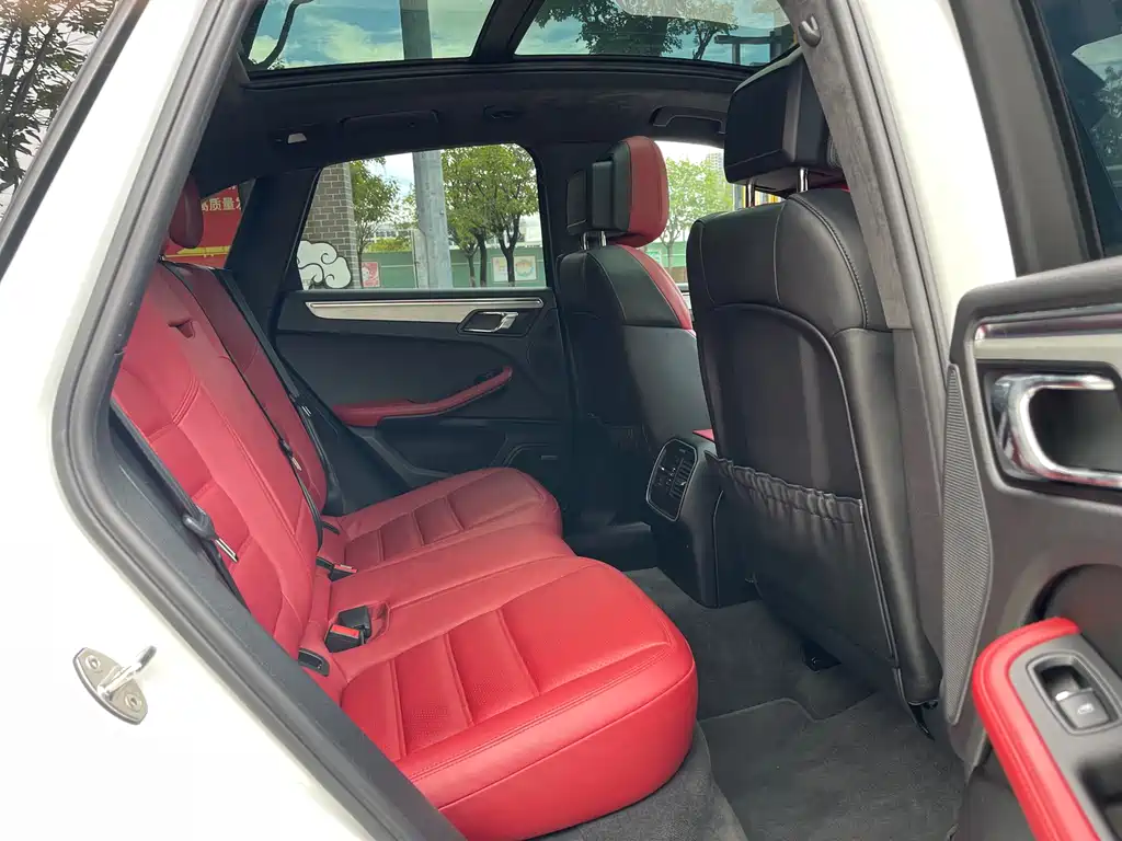 Macan Turbo 3.6T