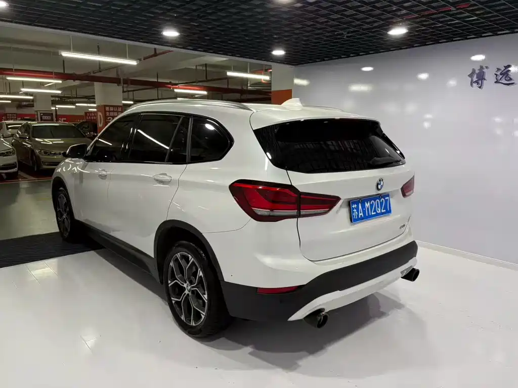 BMW X1 2022 sDrive25Li Leading Edition