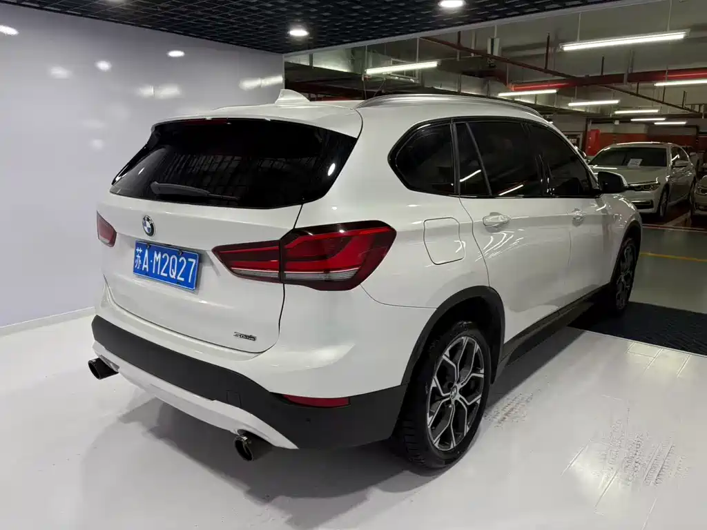 BMW X1 2022 sDrive25Li Leading Edition