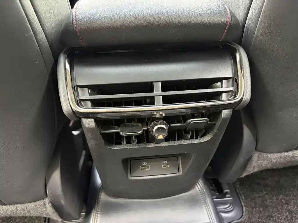 Mondeo 2023 EcoBoost 180 Luxury Edition
