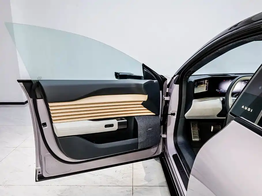 Audi E5 Sportback 2026 model Flagship quattro edition