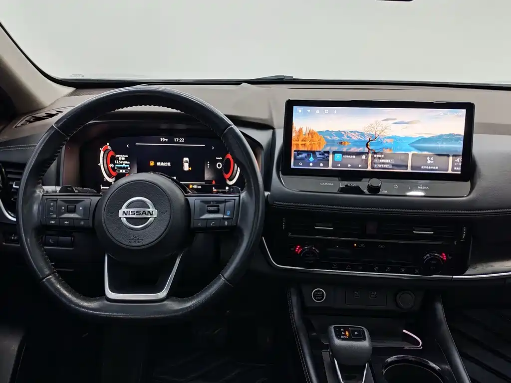 Qashqai 2021 300 VC-Turbo CVT 4WD Premium Edition
