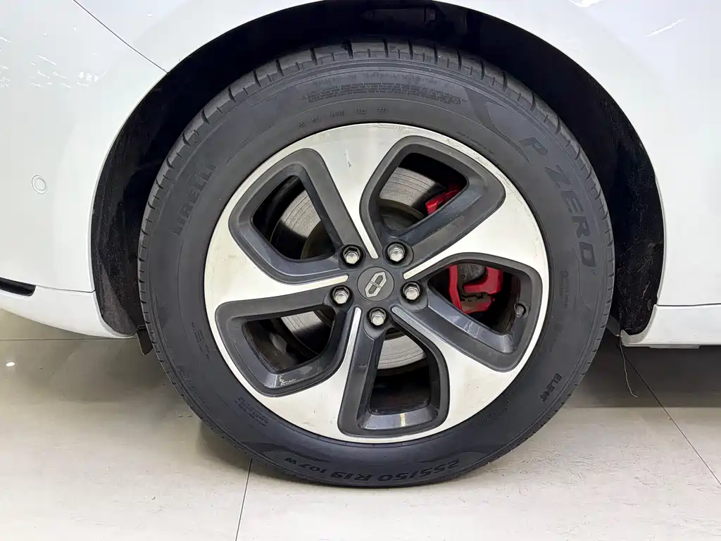 Winquai M5 2022 Model Range-Extended Four-Wheel Drive Performance Edition