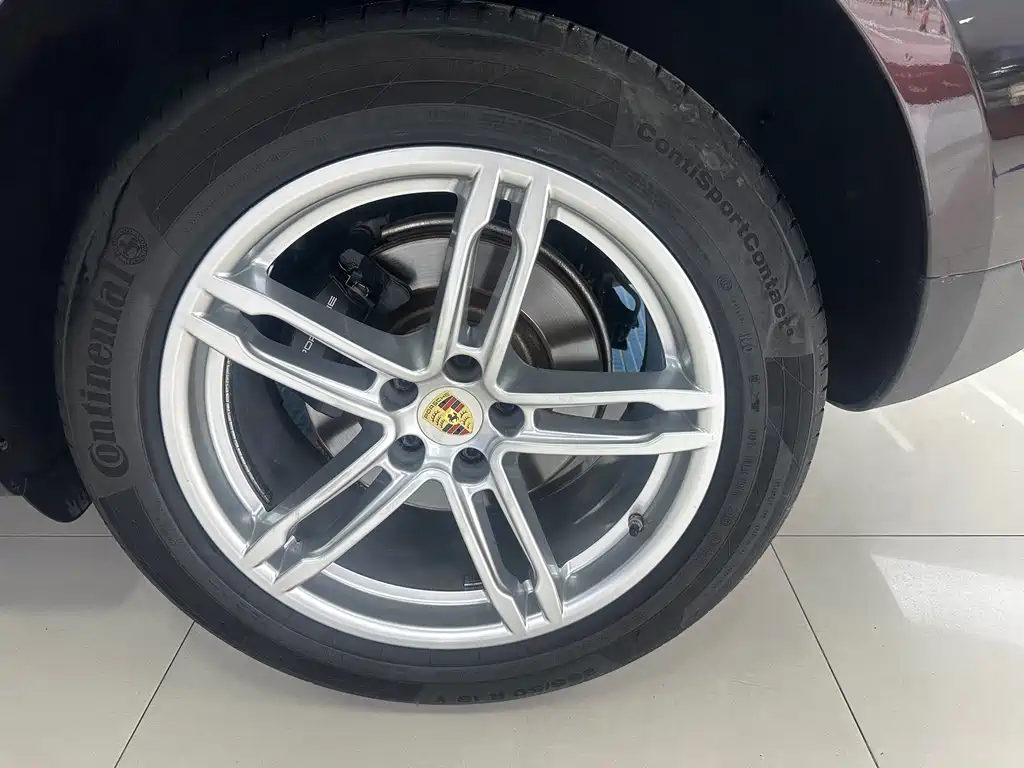Macan 2018 2.0T