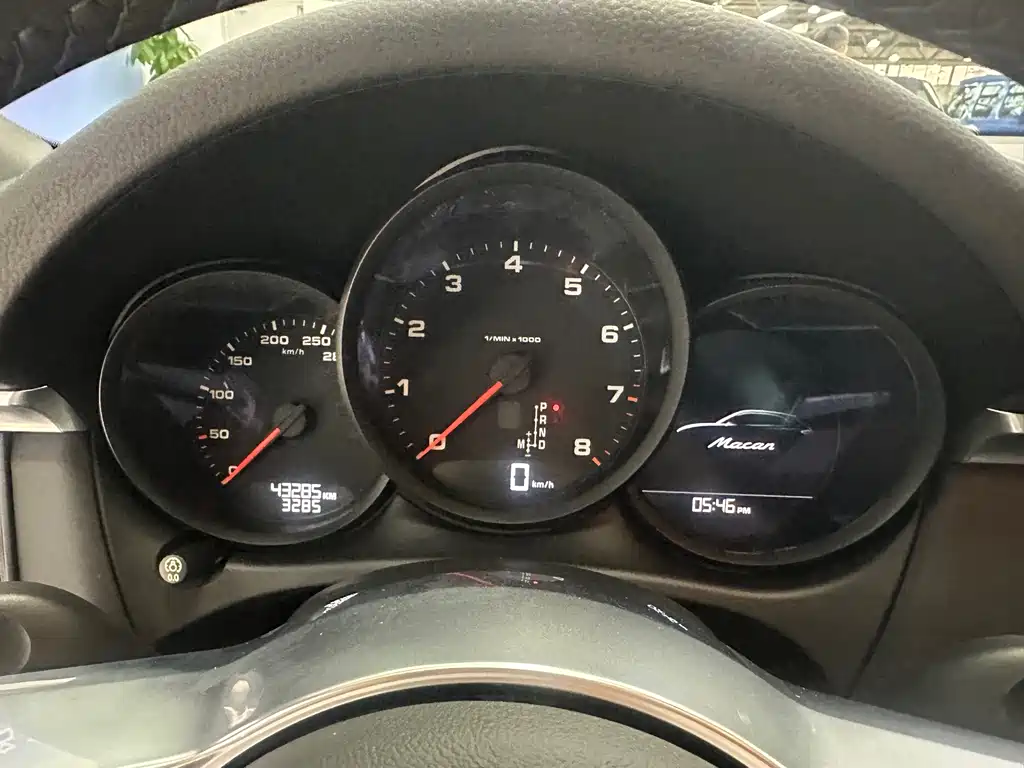 Macan 2018 2.0T