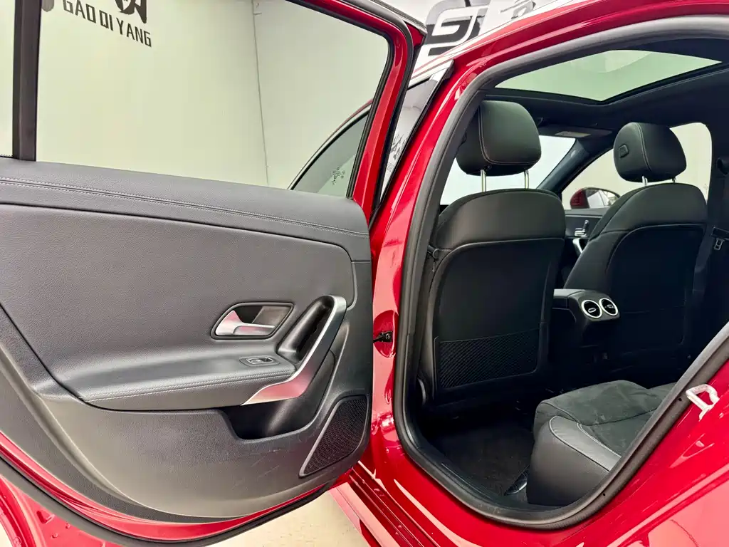 Mercedes-Benz A 200 L Sport Sedan Fashion Edition 2022 Facelift