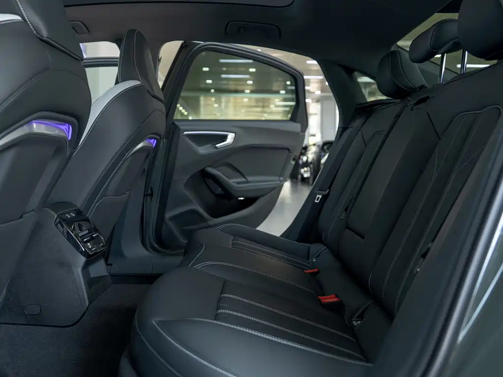 Audi A5 L 2026 model Sport Edition