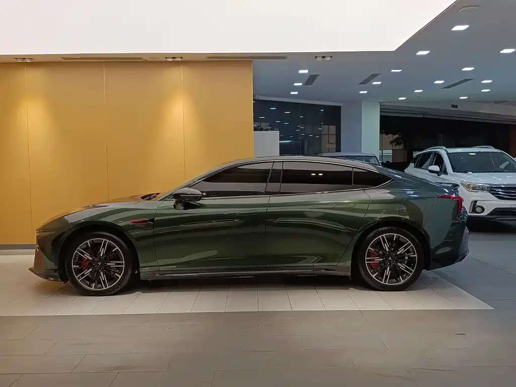 NIO ET5 2022 Edition Range-Extended Rear-Wheel Drive Long Version