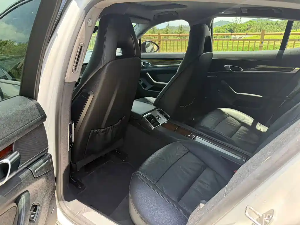 Panamera 2010 4 3.6L