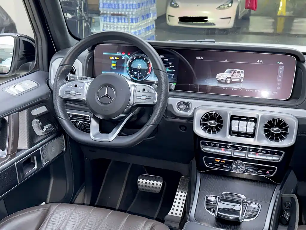 Mercedes-Benz G-Class 2022 G 500