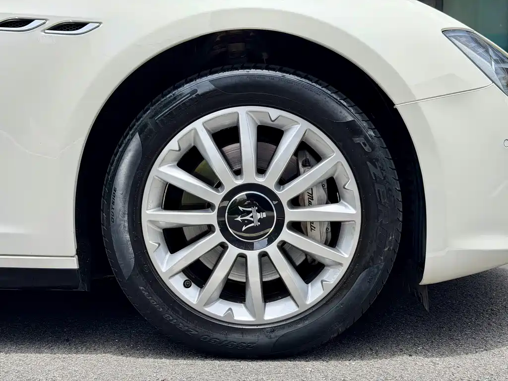 Ghibli 2017 3.0T Standard Edition