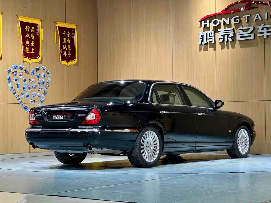 Jaguar XJ 2007 XJ8L 4.2 Royal Extended Edition