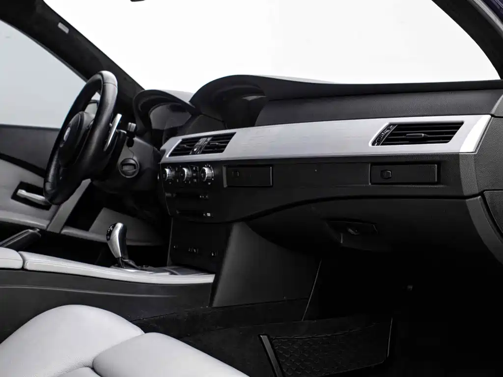 BMW M5 2005 Model M5